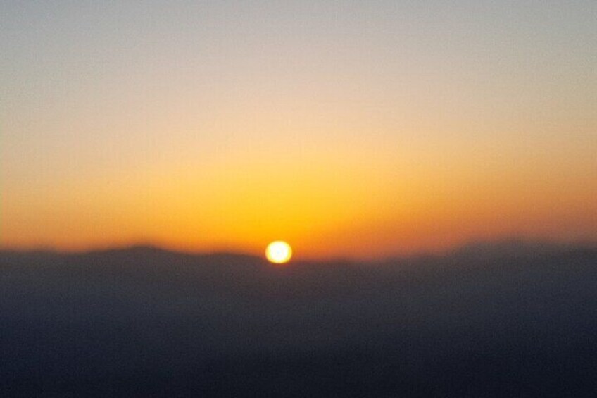 Private Tour | Amazing Sunset, Sparkling wine & Great Views at the Mountain Top