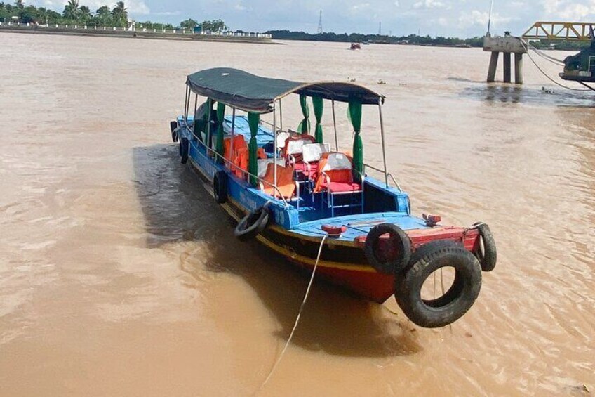 Cai Rang Floating Market - My Tho & Ben Tre - VIP Private Tour