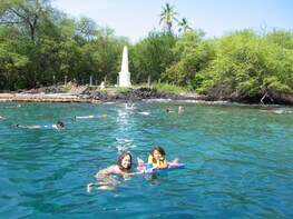 Cap'n Cook by Land and Sea from Kona or Hilo