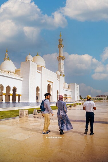 Picture 4 for Activity Abu Dhabi: 4-Hour City Tour with Sheikh Zayed Mosque