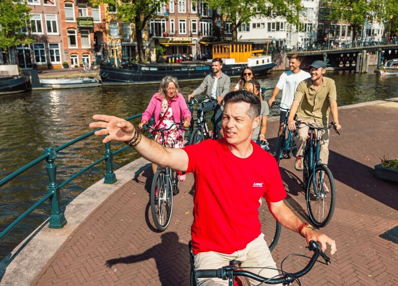 Picture 5 for Activity Amsterdam: 2.5-Hour Bike Tour