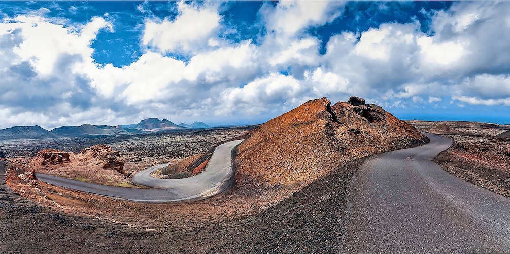 Picture 10 for Activity Lanzarote: Full-Day Island Highlights Tour