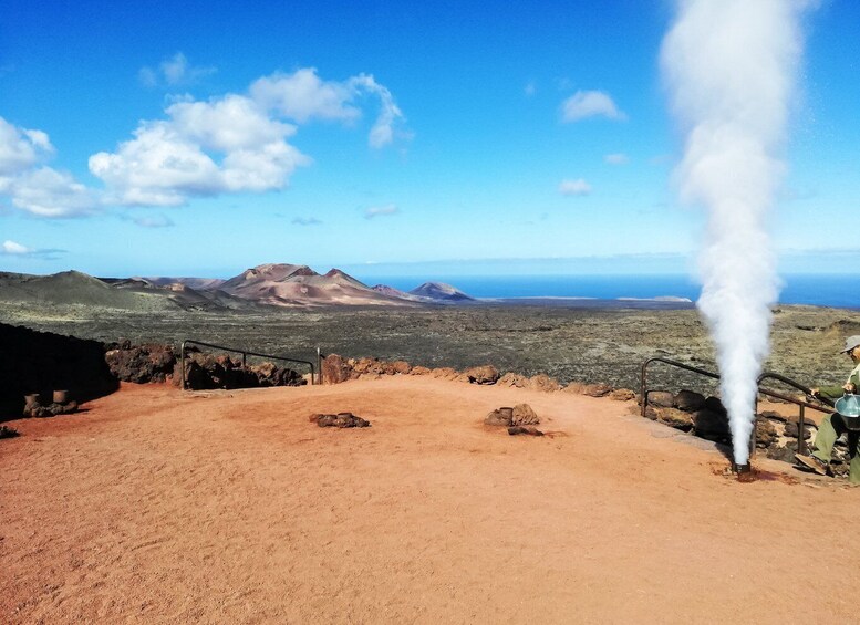 Picture 6 for Activity Lanzarote: Full-Day Island Highlights Tour