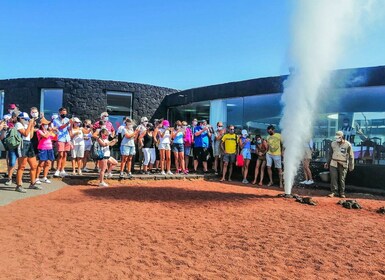 Lanzarote : Visite des faits saillants de l’île d’une journée complète