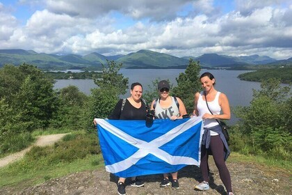 Stirling Castle, Loch Lomond Walk, Whisky & Kelpies Tour starting Edinburgh