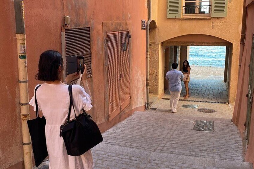 Exclusive private tour of Saint Tropez by a Tropezian guide