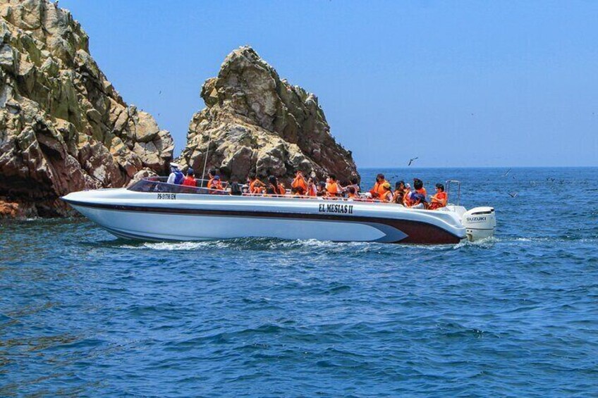 YACHT TRIP TO THE BALLESTAS ISLANDS