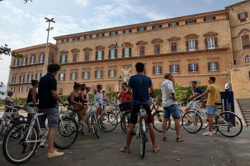 Palermo Bike Tour, Royal Palace