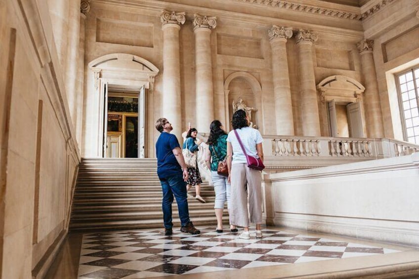 Versailles Palace Live Tour with Gardens Access from Paris