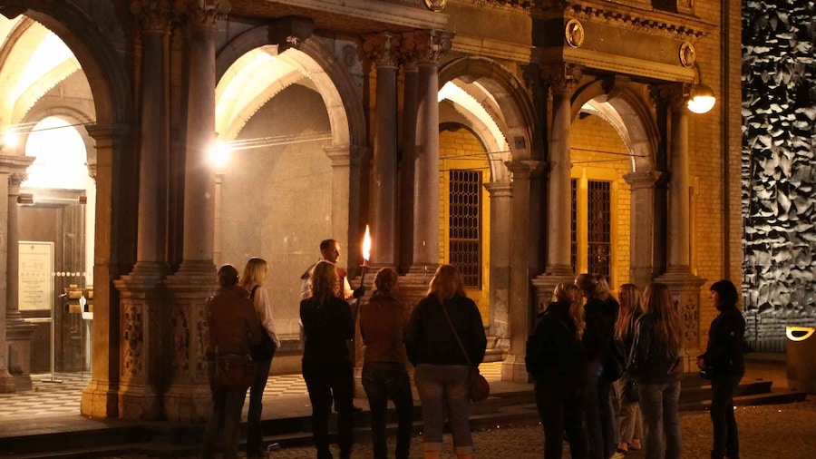 Picture 1 for Activity Cologne: The Night Watchman Old Town Walking Tour in German
