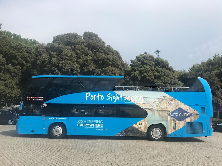 Åpne bilde 3 av 5. Porto Hop-On Hop-Off Tour - Blue Bus