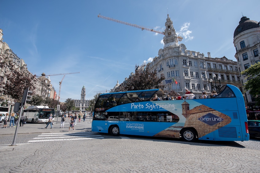 Porto Sightseeing Bus River Cruise & Port Wine Cellars