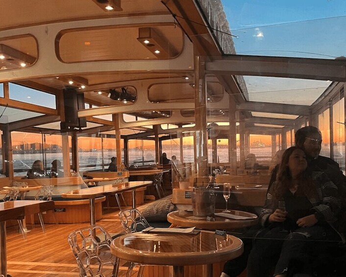 New York City: Sunset Yacht Cruise