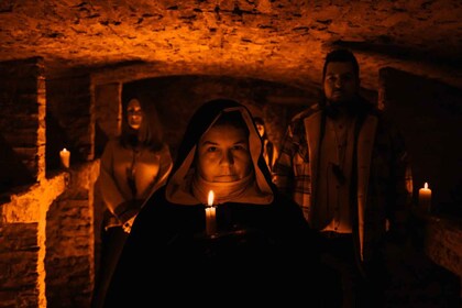 Edinburgh: Small-Group Haunted Underground Vaults Night Tour