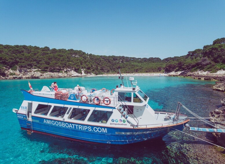 Cala'n Bosc: 3.5-Hour South Coast Sightseeing Boat Trip