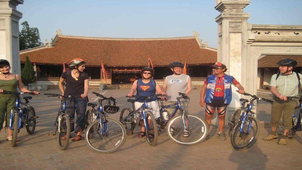 Full-day Cycling to But Thap Pagoda