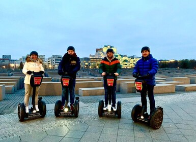 Yang Terbaik di Berlin: Petualangan Tur Segway dengan Pemandu