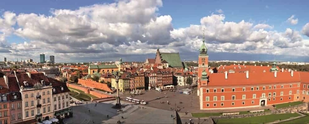 Warsaw: Private 3-Hour Sightseeing Tour by Car with Pickup