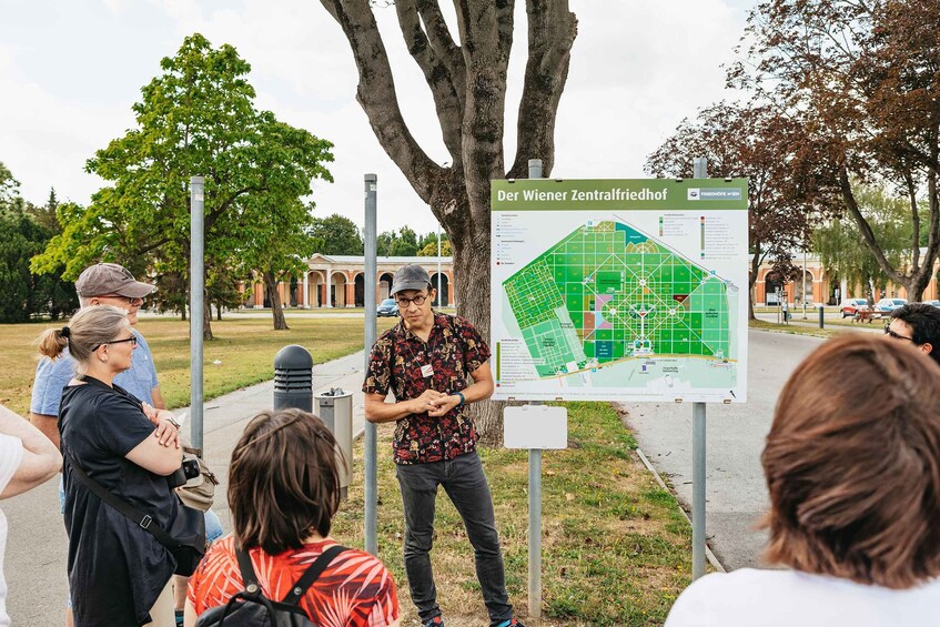 Picture 4 for Activity Vienna: Vienna Central Cemetery Guided Walking Tour