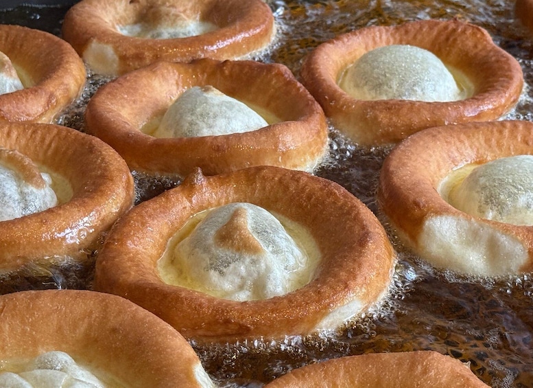 Munich: Guided Food Walking Tour with Beer Tasting