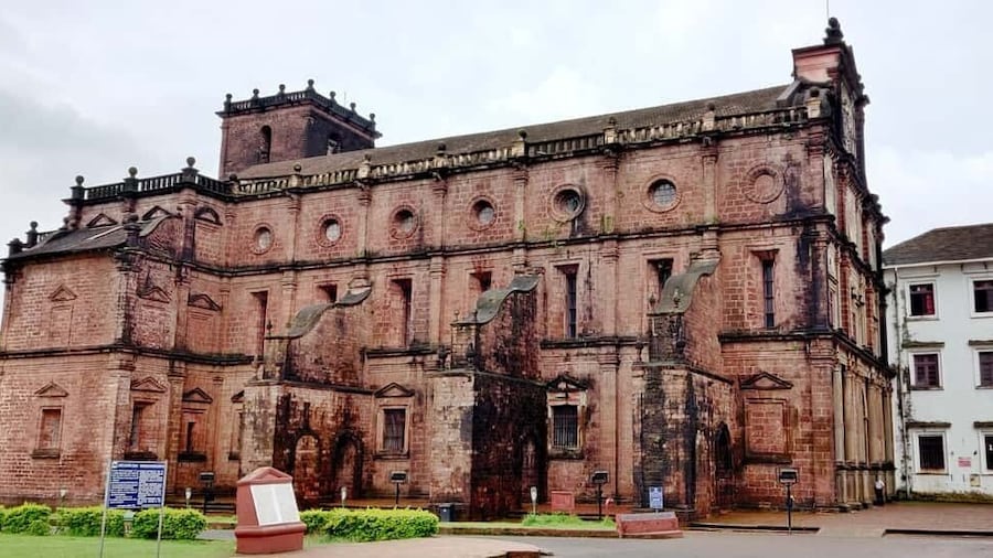 Old Goa: Walking Tour of Heritage Churches