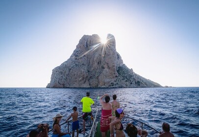 San Antonio: Tour in barca di Es Vedrà e Formentera con snorkeling