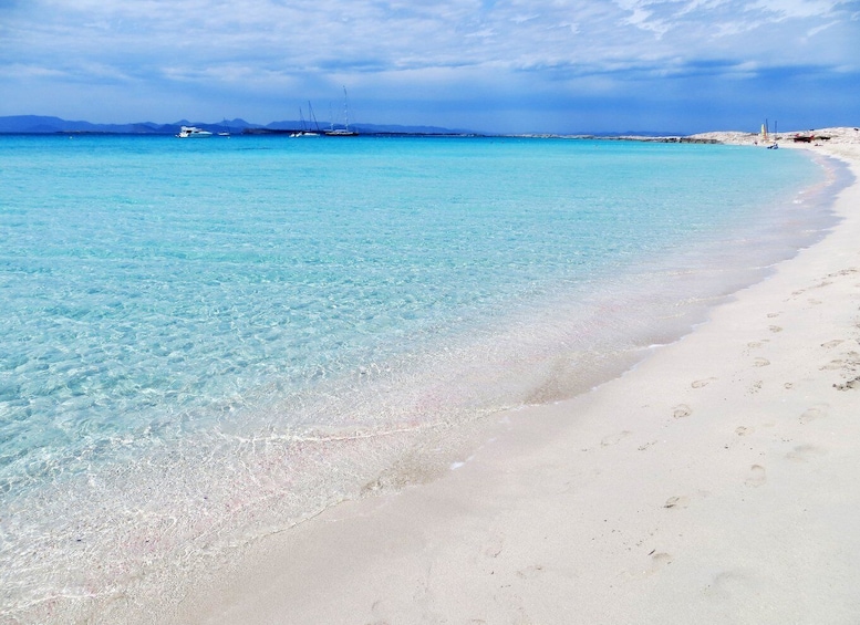 Picture 4 for Activity San Antonio: Es Vedrà & Formentera Boat Tour with Snorkeling