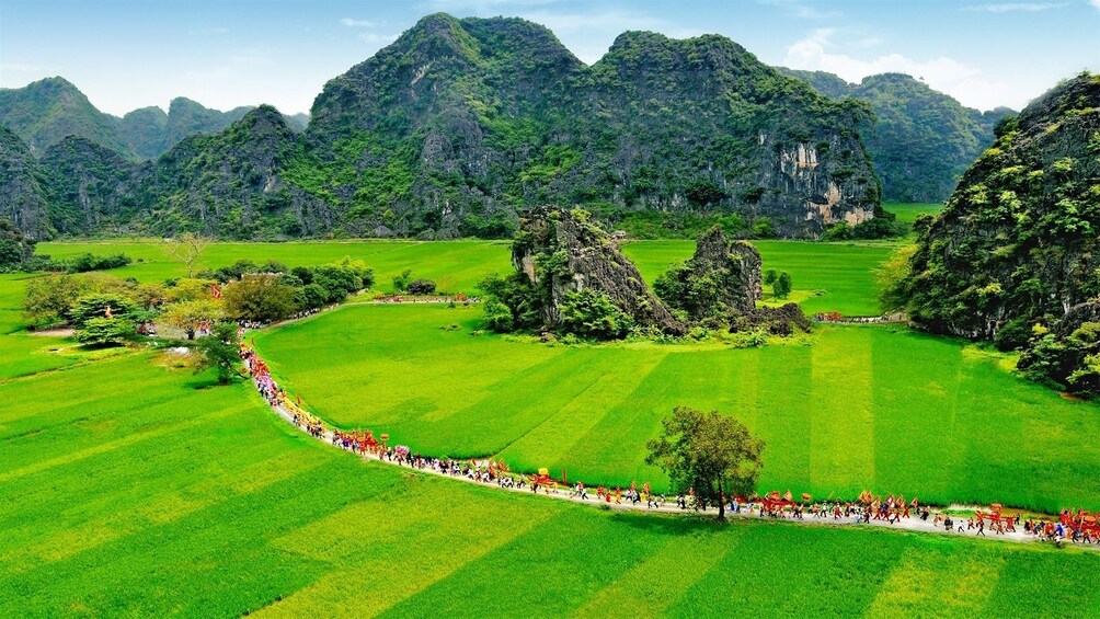 Festival in Hoa Lu