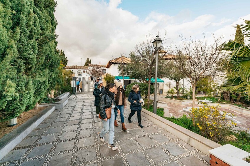 Picture 12 for Activity Granada: Albaicín and Sacromonte Guided Sunset Walking Tour