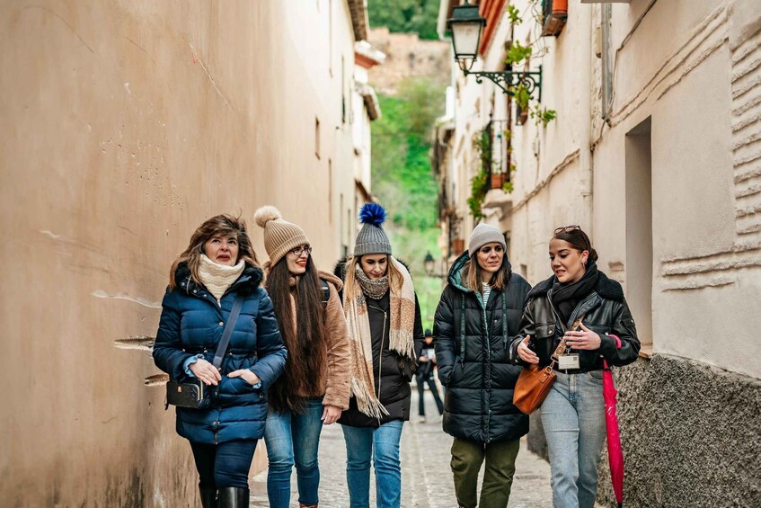 Picture 6 for Activity Granada: Albaicín and Sacromonte Guided Sunset Walking Tour