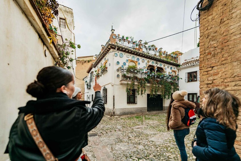 Picture 14 for Activity Granada: Albaicín and Sacromonte Guided Sunset Walking Tour