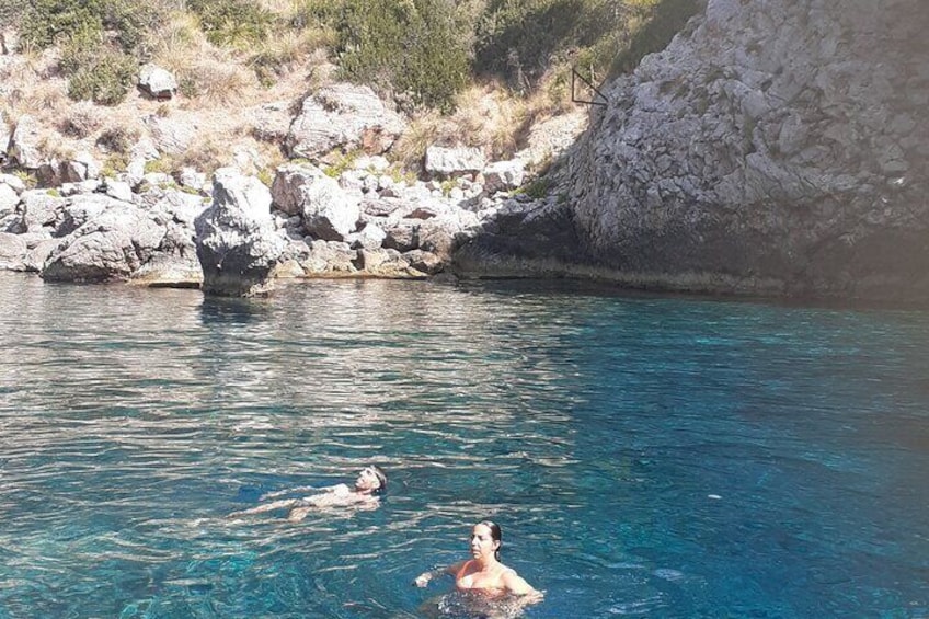 2-Hours Excursion to the Blue Grotto of Taormina in Isola Bella