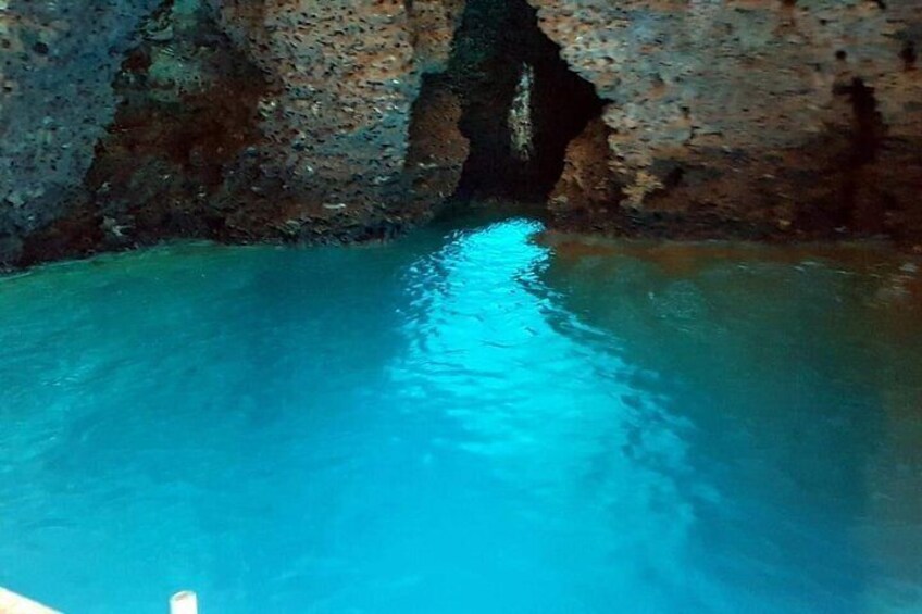 2-Hours Excursion to the Blue Grotto of Taormina in Isola Bella