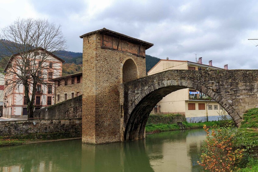 Picture 3 for Activity From Bilbao: Mountains and Sea Full-Day Tour