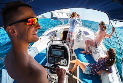 Cinque Terre: tour privato in barca di 2 ore