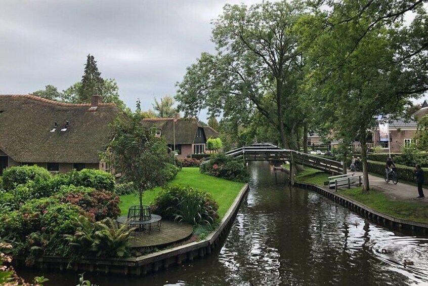 Giethoorn and Windmills - Private Day Tour