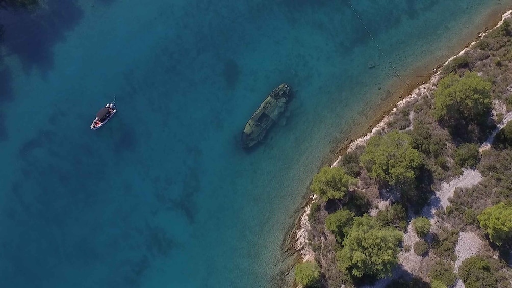 Picture 14 for Activity Brač: Hidden Bays and Inlets Speed Boat Tour