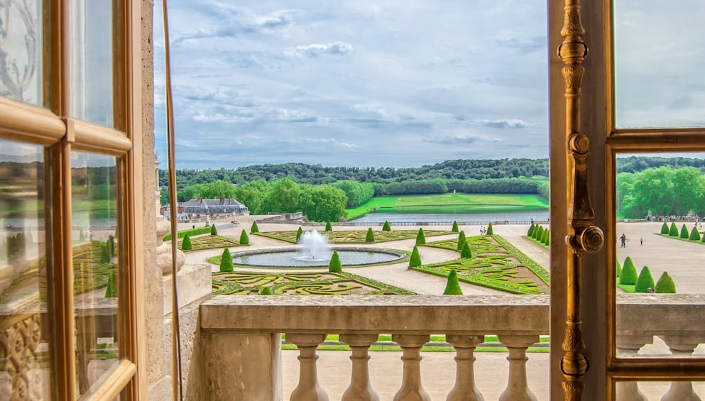 Versailles Audio Guided Full Day Tour from Paris