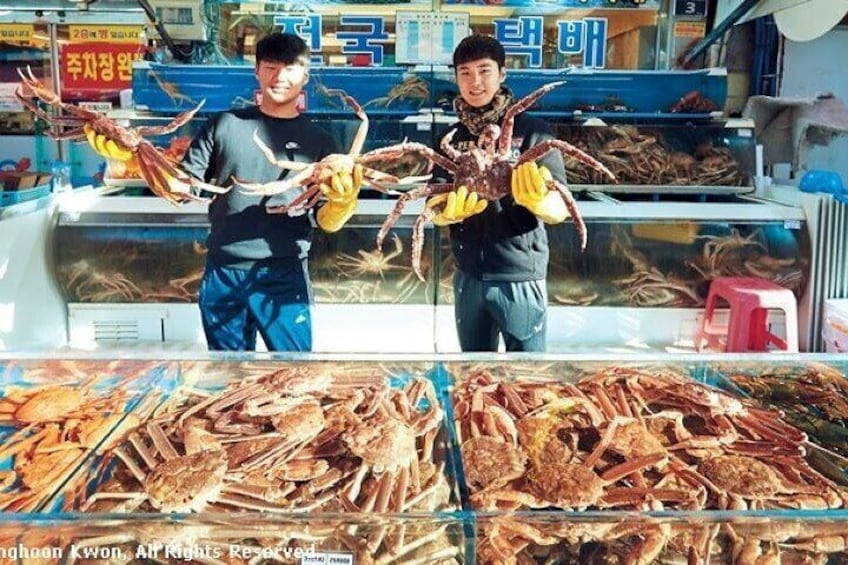Gijang King crab market