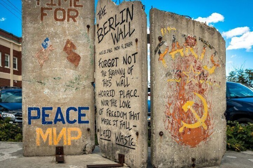 Berlin Highlights Outdoor Escape Game: Spy Mission