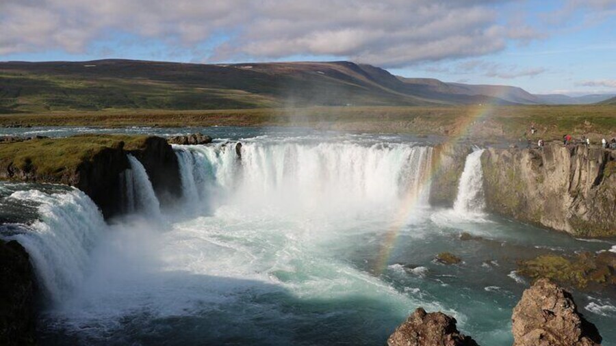 Lake Mývatn and Goðafoss Shared Shore Excursions