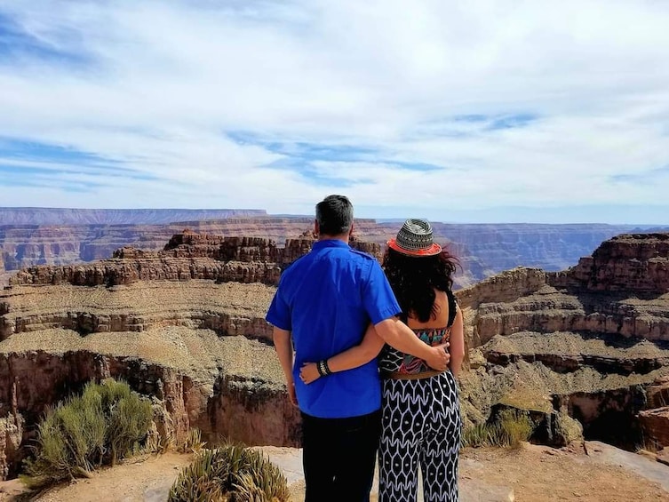 Grand Canyon West, Hoover Dam View Stop, Lunch & Skywalk Options, Free WiFi