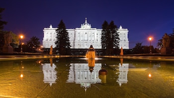 Madrid at Night: Private Walking Tour