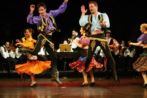 Hungarian Dance Performance in Budapest