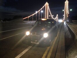 London by Night Private Taxi Tour