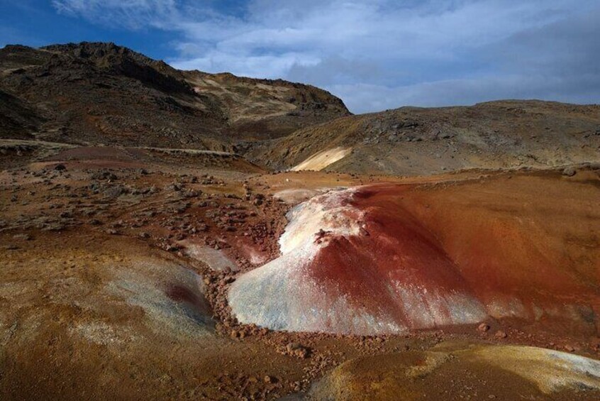 Krýsuvík Geothermal mountain