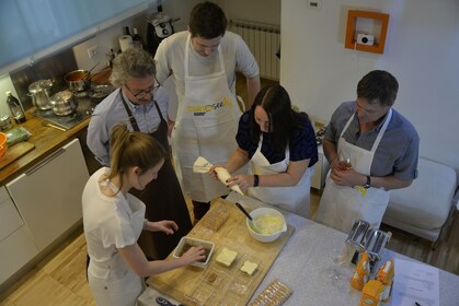 Homemade Tiramisu Cooking Class in Milan