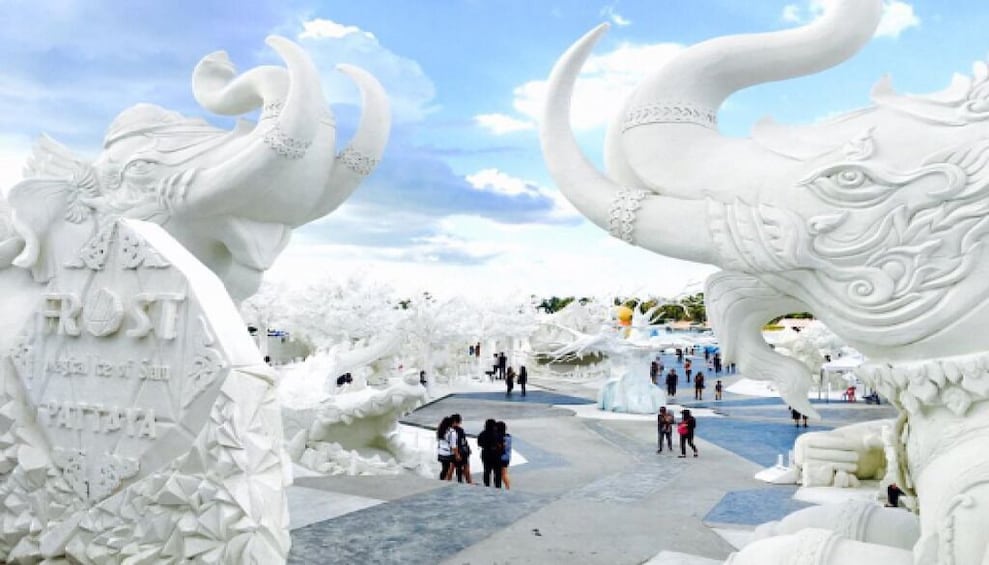 Frost Magical Ice of Siam - (Foreigner)