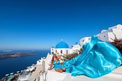 Fotografía de vestido volador de Santorini