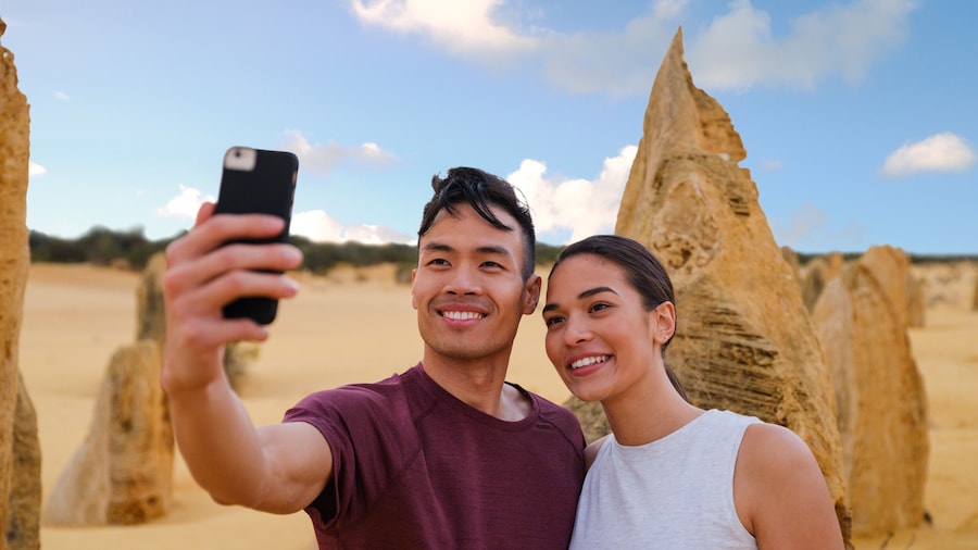 Pinnacles Sunset Dinner and Stargazing Day Tour a Small Group Experience